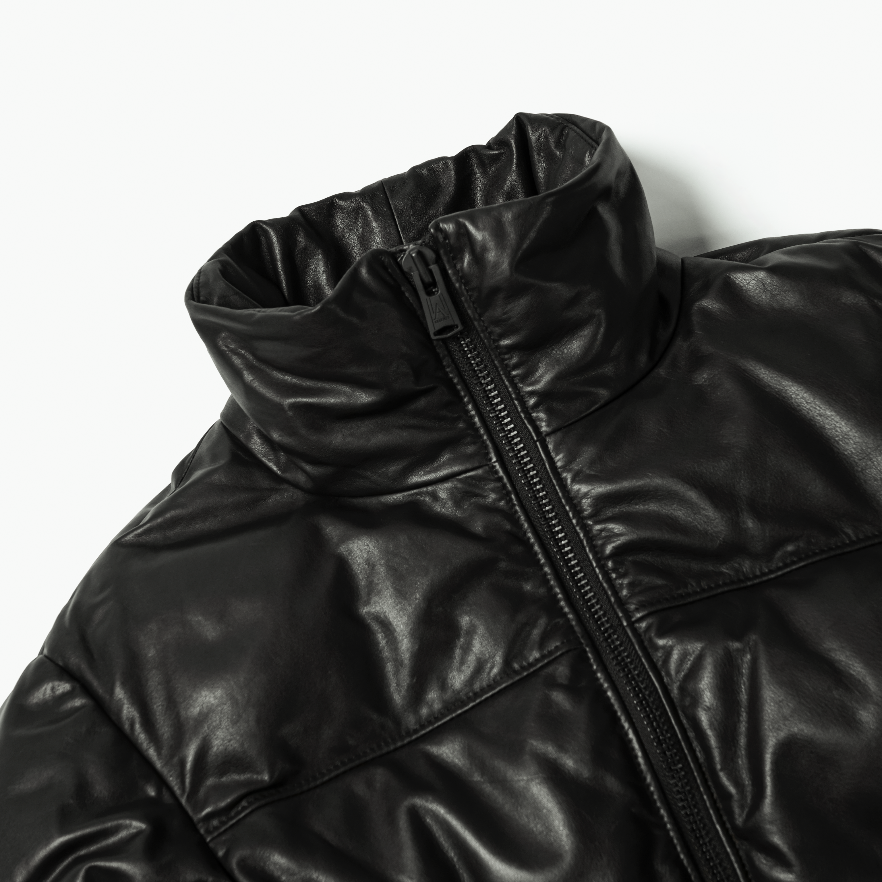 【NEW】Recycled Down Jacket